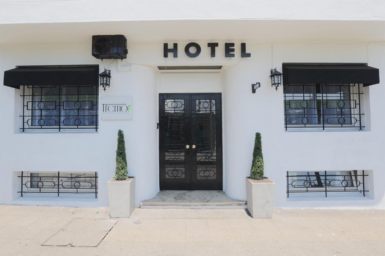 Hotel Tremo Forestal Santiago del Cile Esterno foto